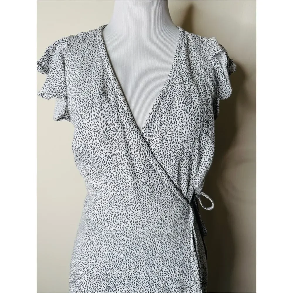 Abercrombie White and Black Print Asymmetrical Wrap Maxi Dress
